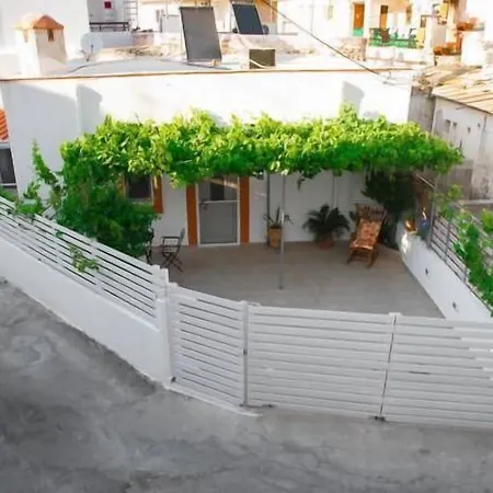 Kamariko Traditional House Apartman *