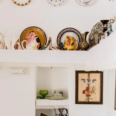 Kamariko Traditional House