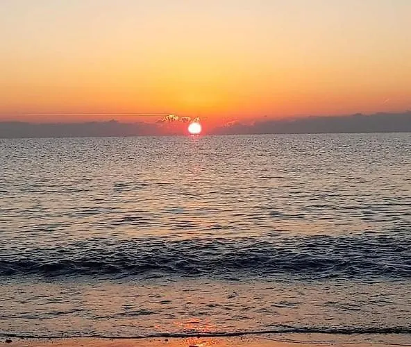 Kamariko Traditional House アパート